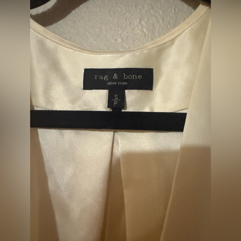 RAG & BONE 100% SILK CREAM WRAP BLOUSE SMALL - Picture 3 of 7